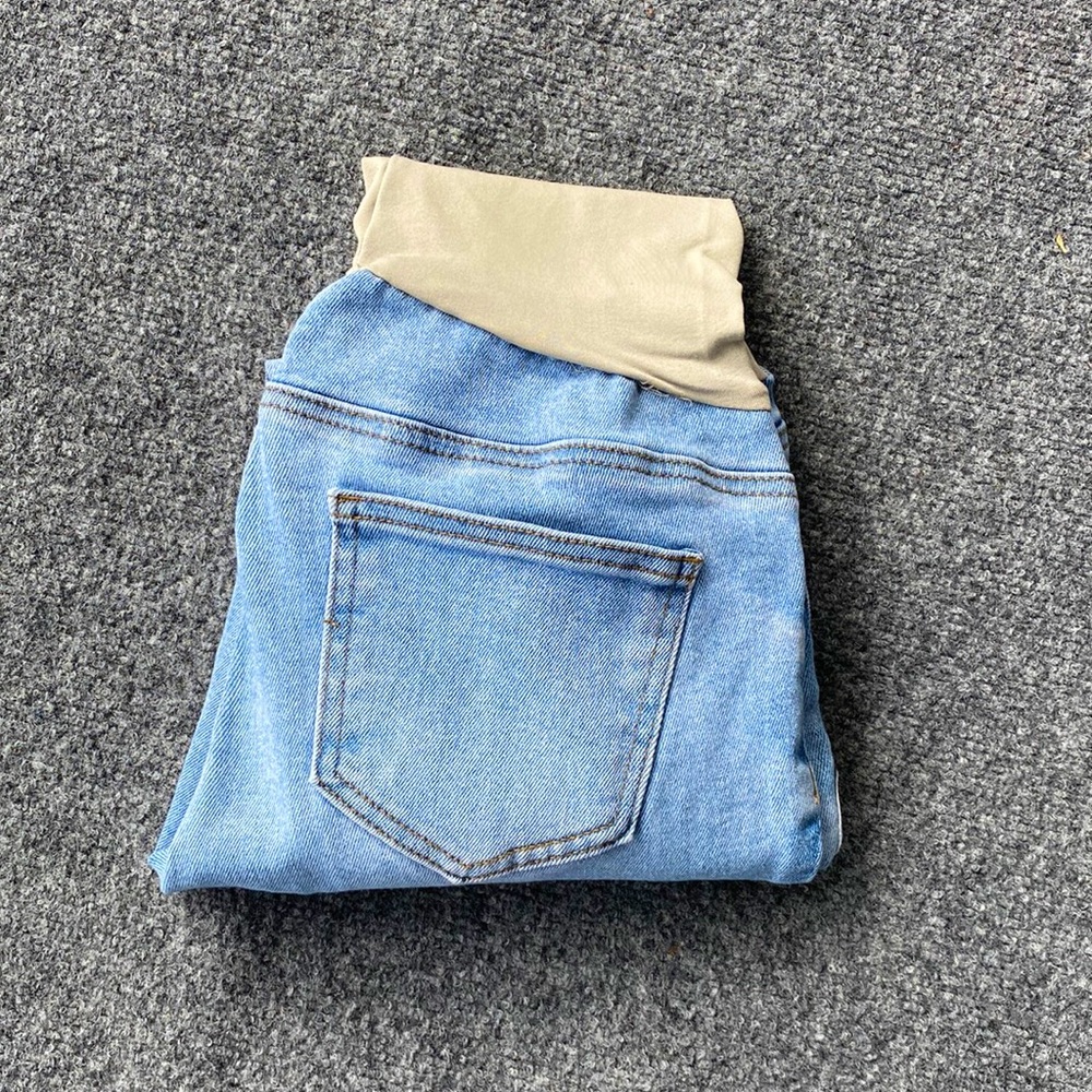 Blue Savvy Maternity Jean Small